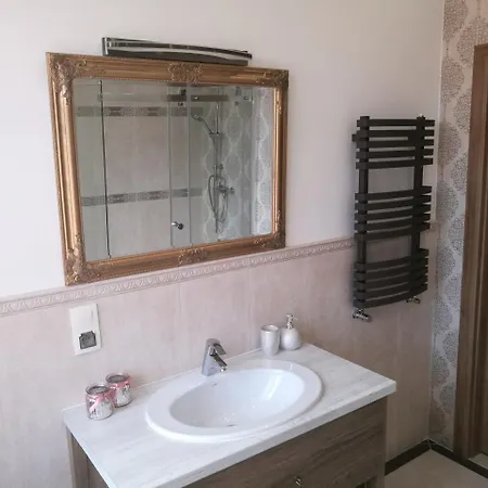 Apatramentymer - Idealny Dla Ciebie 아파트 린